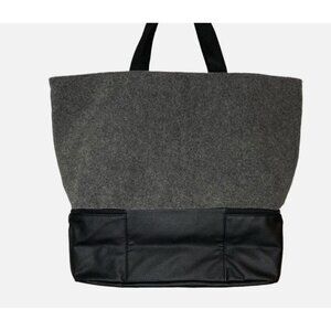 DSW Gray Wool Like Fabric/Faux Pebbled Leather Weekender Bag OS